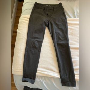 Old Navy Grey High Waisted Pixie Pants
